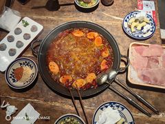 -旧街市鲜货老火锅(大光路店)