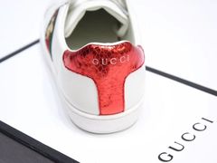 -Gucci(青岛海信广场店)