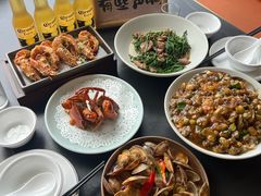 -鑫悦楼煎蟹·16年海鲜大排档