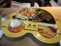 -豪客来牛排(绿宝广场店)