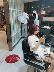 -Kares Salon卡雨诗