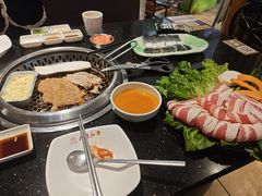 -木槿花韩式炭烤·熟成肉工坊(孙文东路店)