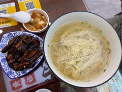 -百年老字号·观振兴蟹黄面·三虾面·苏式面(观前街富仁坊巷店)