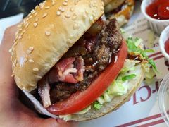 -The Habit Burger Grill 哈比特汉堡(爱琴海店)