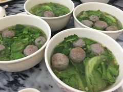 -飞厦老二手槌牛肉丸店