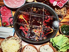 -周小明火锅(黑金冠社区店)