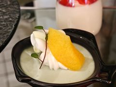 -亮马河饭店翠雅咖啡厅