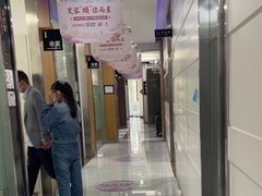 -雅悦齿科(顾村公园店)