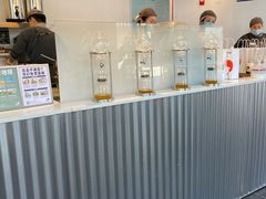 面包甜点陈列柜-喜茶(北京五棵松华熙店)