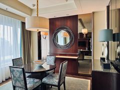 -深圳星河丽思卡尔顿酒店