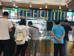 -聚德华天护国寺小吃(甜水园店)