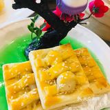 特色大餐包差不多每桌都点，特价