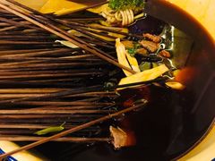 -拈签一笑黄牛肉辣卤串串