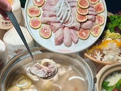 -烹然四季椰子鸡火锅(姚家园万象汇店)