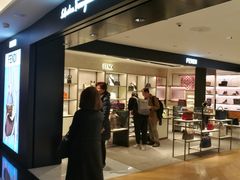 -戴高乐机场免税店(BuY PARIS DUTY FREE)