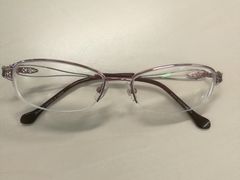 -臻美视爵眼镜·明月·依视路·蔡司折扣店(广渠门店)