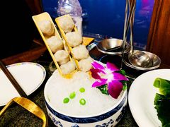 -小天鹅火锅·一线江景洪鼎旗舰店(洪崖洞店)