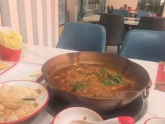 -毛辣果·贵州红酸汤牛肉火锅(西单店)