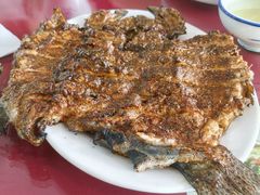 -北京龙庆四季香农家饭庄·灶台鱼·碳烤虹鳟鱼(龙庆峡店)