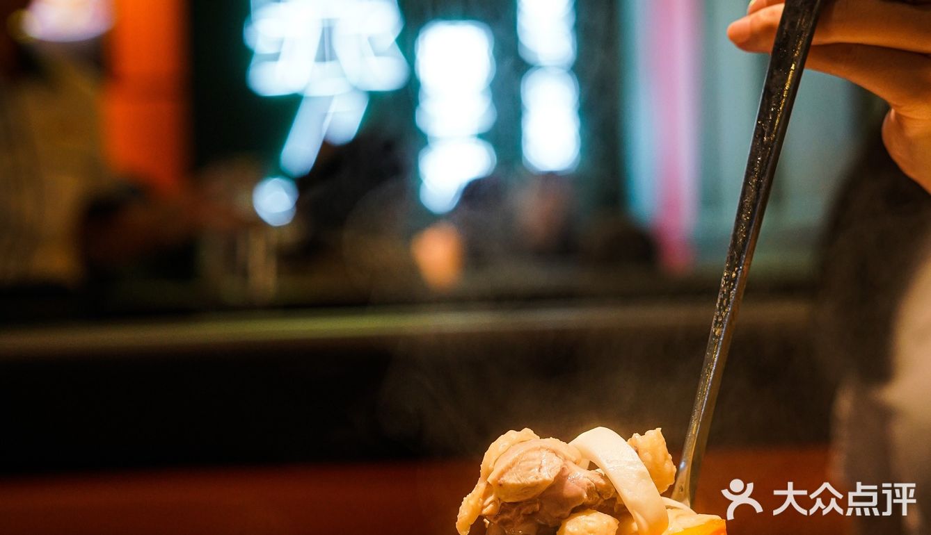 海口探店｜新店刚开业就大排长龙的椰子鸡❗️