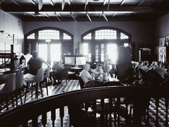 -Long Bar(莱佛士酒店)