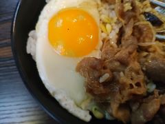 烤牛肉盖饭-HONGA HONGA雄家(曹路店)