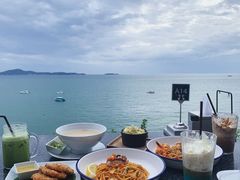 -网红落日悬崖餐厅 The Sky Gallery