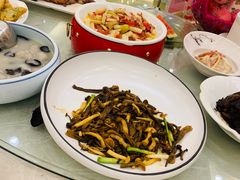 -荣誉国际酒店-海鲜自助餐厅(迎宾大道店)