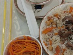 -欧提汗·新疆餐厅·清真(银都路店)