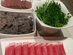 -海底捞火锅鲜切牛肉主题店(长寿路店)