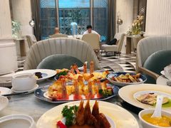 -浅深(世茂滨江精品店)