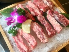 -韩烧牛中牛·甄选黑牛烤肉(黑金店)