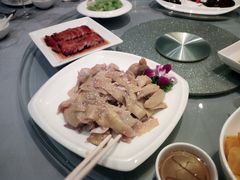 -御花园·粤菜·海鲜火锅(中山公园店)