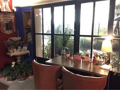 -静香HOUSE·全时段融合餐厅(七星欢乐颂店)