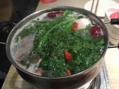 -怡人怡口牛排海鲜自助(飞龙大厦店)