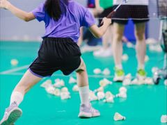 -梦想之巅·青少年篮球·羽毛球·培训中心(西站店)