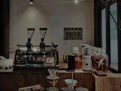 大堂-Metal hands·铁手咖啡