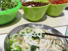 -小倪羊肉米线馆