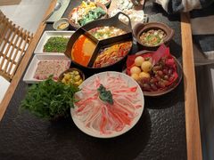 -三出山火锅(南京万象天地店)