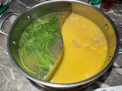 金牌花胶浓汤鸡煲-禄婶鸡煲·打边炉