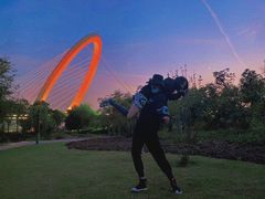 -南京眼步行桥