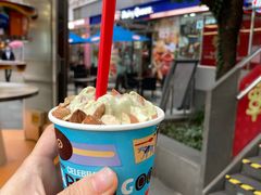 -DQ·蛋糕·冰淇淋(大宁国际商业广场店)