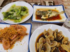 -鑫鸿达·海鲜闽菜热炒小馆(中山路店)