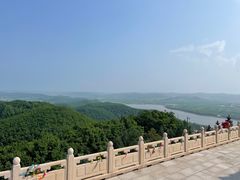 -六鼎山文化旅游区