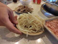 -九尺赵老四鲜鹅肠火锅