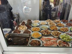 -大树下饭店(春晓镇慈岙社区卫生服务站南)