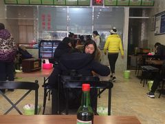 大堂-继红顺河抄手名小吃