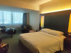 -上海浦东假日酒店