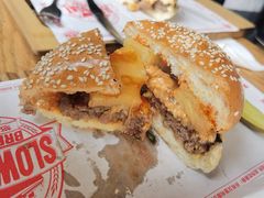老泰泰汉堡-悠航SLOWBOAT(三里屯店)