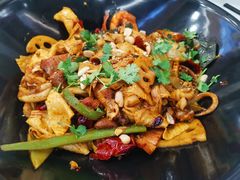 -醉人椒麻辣香锅(王府井喜悦店)